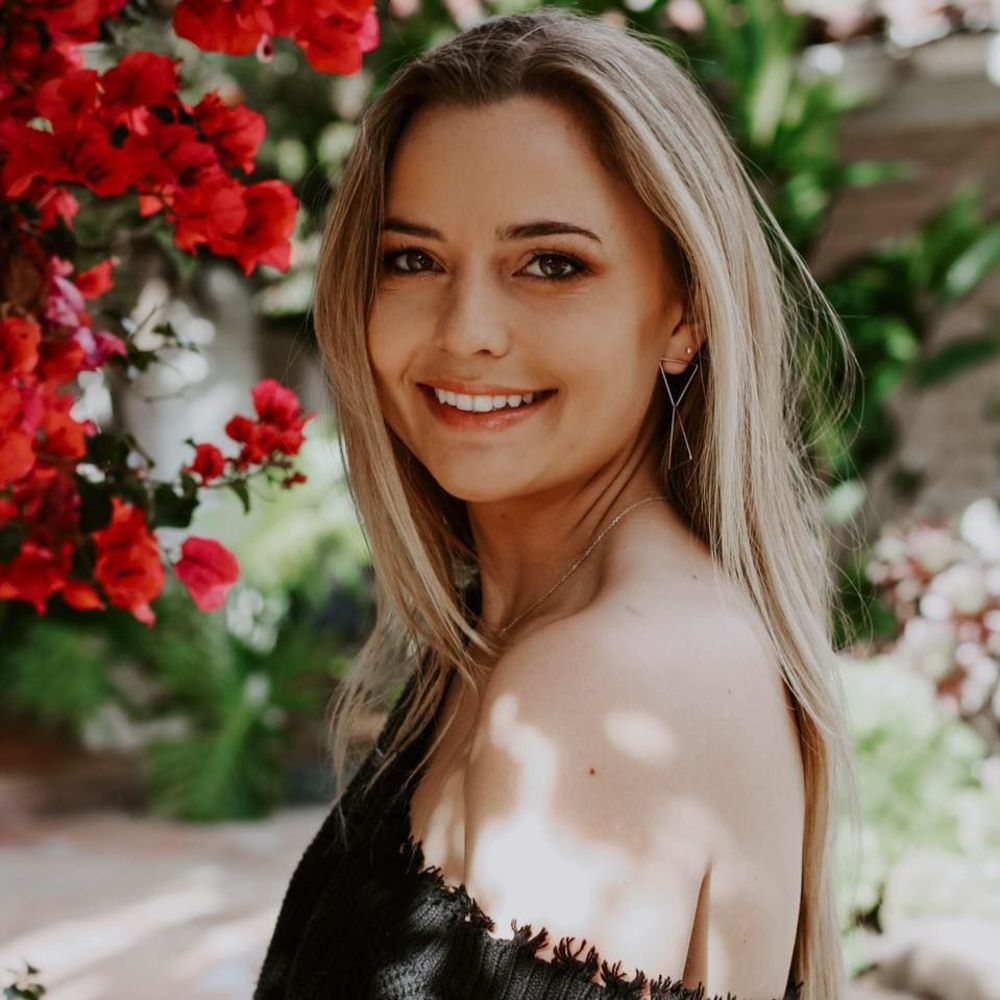 Meet your Posher, Chloe